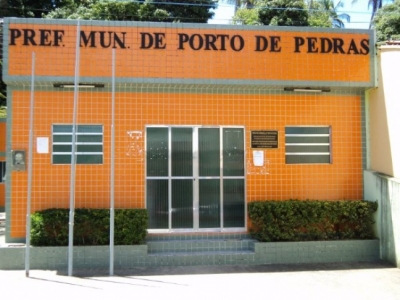 Prefeitura desconta, mas não repassa parcelas de empréstimos dos servidores de Porto de Pedras a Caixa Econônica